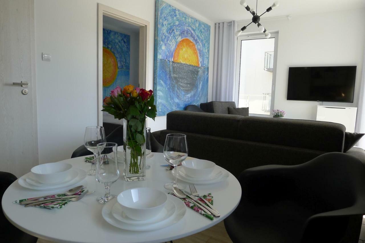 Impresja 42 Apartament Z Garazem 코워브제크 외부 사진